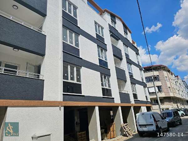 Bursa demi̇rtaş cumhuri̇yet mah.sifir 3+1 dai̇re
