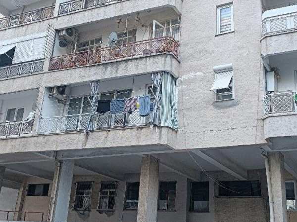 Altindağ mh.ki̇ralik 4.kat 3+1 dai̇re (2.adet kli̇ma ve günisi)