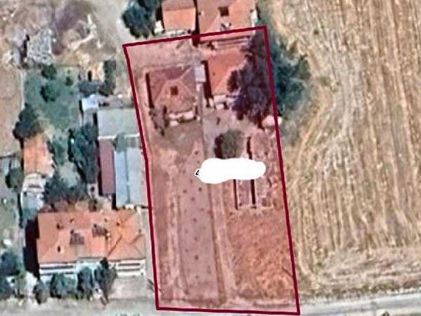 Korkuteli̇ kargalik mah. ev ve 1257 m2 arsa