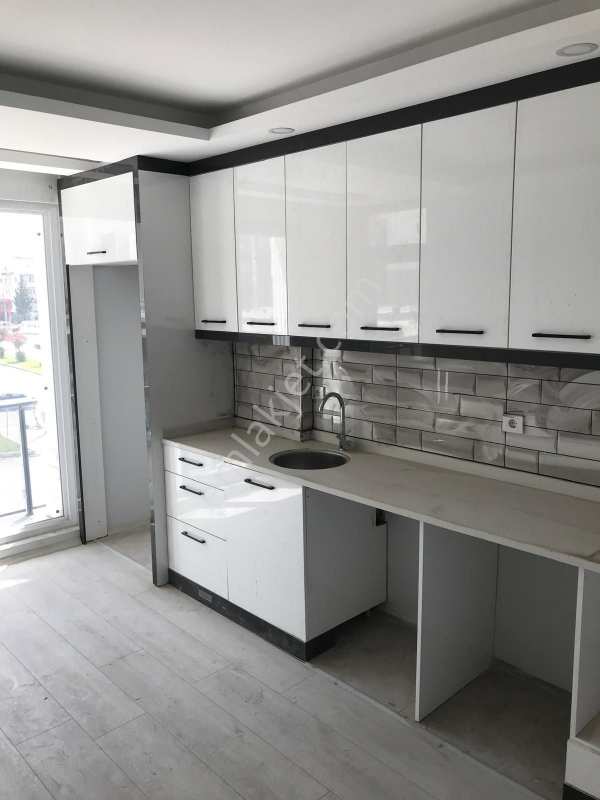 Antalya kepez şafakta satilik 2+1 dai̇re no-20143