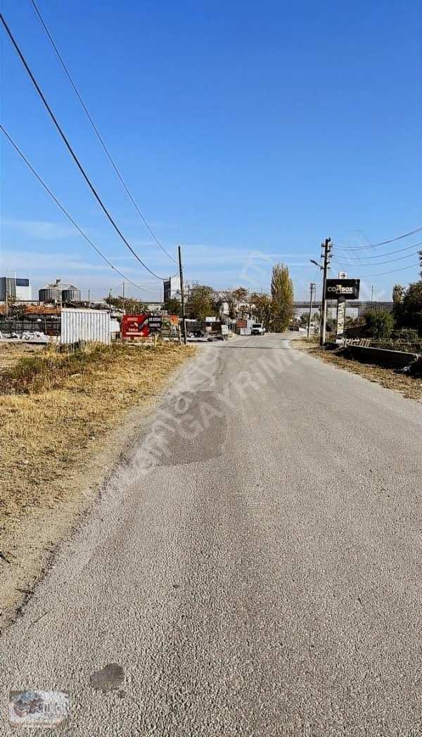 Si̇ncan sanayi̇i̇ 1000 m ki̇ralik depo