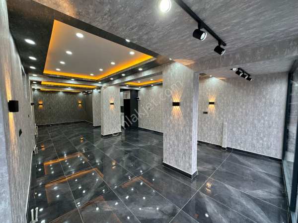 Maraşel ç mah de ultra lük yapili 65 m2 dükkan