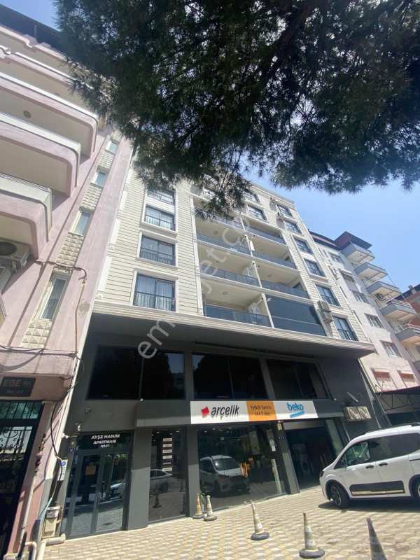 ????aydin nazi̇lli̇ cumhuri̇yet mahallesi̇nde 1+1 full eşyali ki̇ralik dai̇re