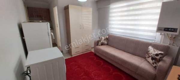 Ender uysal gayri̇menkulden yunusemre de ki̇ralik 1+1 eşyali apart...