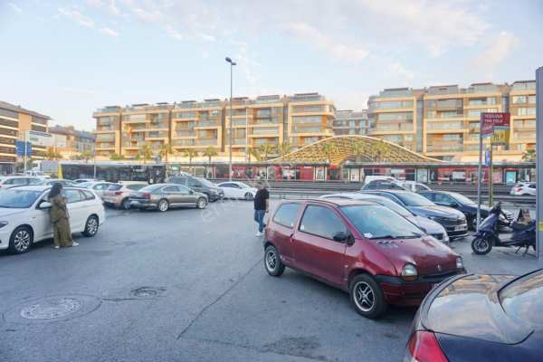 Meral r1767 cennet e5 yakın 25m2 yatirimlik uygun satılık dükkan