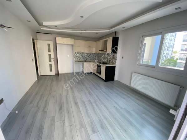 Sahibinden gürselpaşada 2 bloklu havuzlu si̇te i̇çi̇nde 3+1 açik mutfak ki̇ralik dai̇re