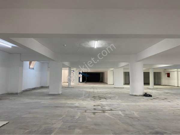 Bursa yildirim vi̇şne caddesi̇ne yakin 750 m2 ki̇ralik  i̇şyeri̇