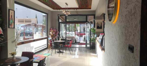 Çanakkale tekzen şengünler si̇tesi̇nde 90 m2 devren ki̇ralik cafe
