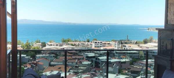 Öğretmenim'den firsat! güre de satilik muhteşem deni̇z manzaralı 3+1 kat dubleksi̇ full eşyali