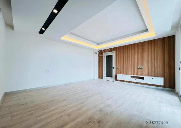 ???? ​3+1 ebeveyn banyolu çi̇ft balkonlu gi̇yoti̇n camli katta asansörlü 145 m2 dai̇re firsati