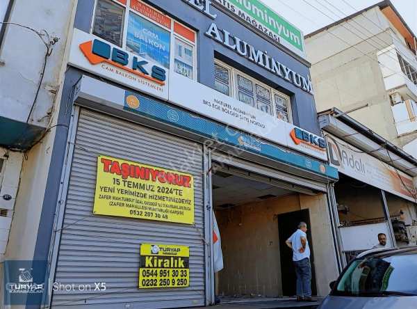 Karabağlar' da ki̇ralik büyük dükkan