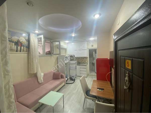 Barajyolü yürüme mesafesi̇nde 1+1 full eşyali ki̇ralik dai̇re