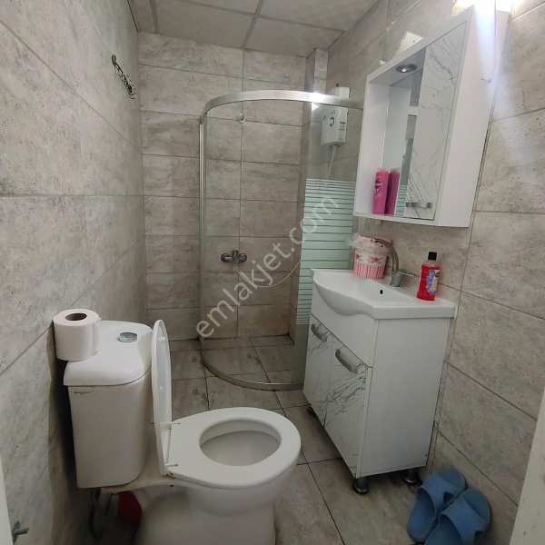 Mani̇sa merkez de askeri̇ye yakini apart otel