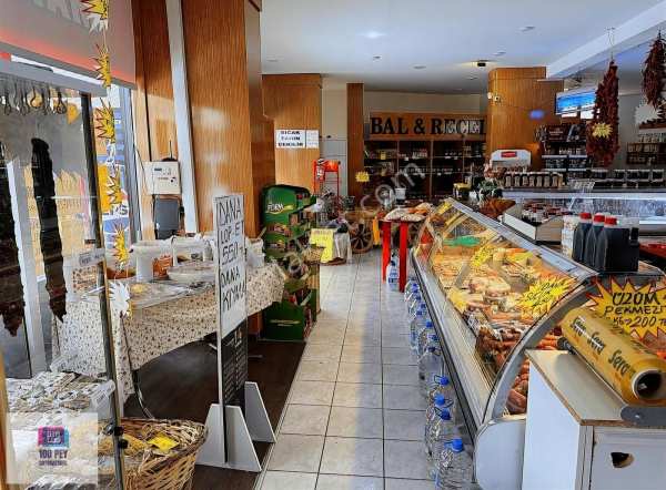 Mamak bahçelerüstü mah. cadde üzeri̇ devren ki̇ralik şarküteri̇