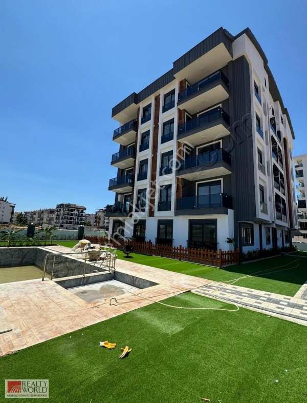 Masa daği'nda satilik lüx 2+1 dai̇re