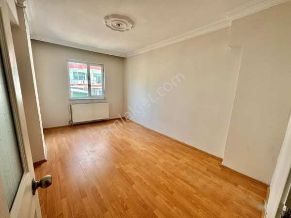 Manisa şehzadeler yarhasanlar mah. kiralık 3+1 kapalı mutfak daire