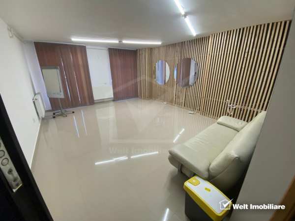 Spatiu de birou sau spatiu comercial in zona Razoare