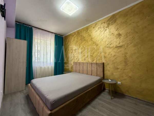 Apartament o camera de vanzare in Floresti