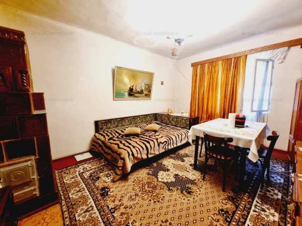Casa din caramida zona Bariera st- 282 mp