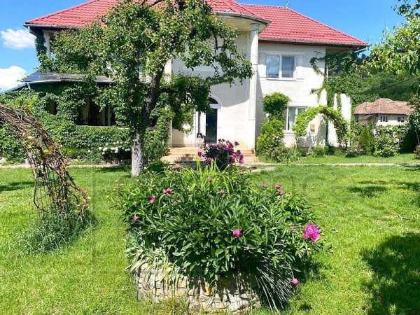 Casa deosebita cu 4 camere, Gherla, Mintiu Gherlii+Teren 157