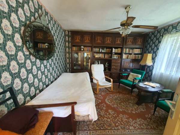 EXCLUSIVITATE . Casa tip Parter zona Berca