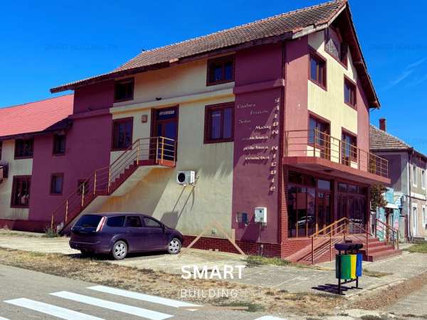 Spatiu comercial ultracentral in Sag, doar 760 euro/ mp