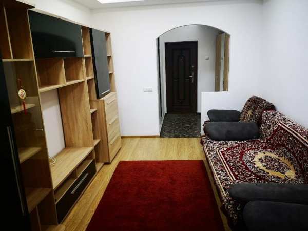 Vand garsoniera 30000 euro  negociabil
