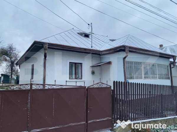 Casa 3 camere, 120mp, oras siret