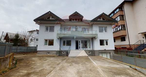 Vila/casa in zona hlincea