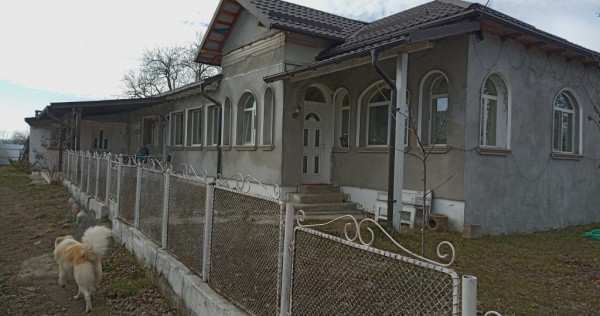Casa de vanzare !