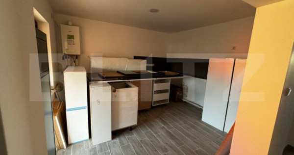 Casa cu 2 camere, 100 mp, zona cartierul marcus