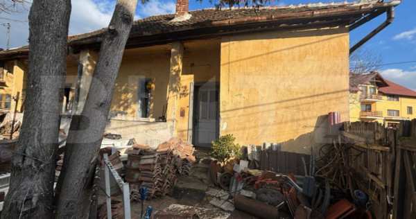 Casa de vanzare, zona centrala