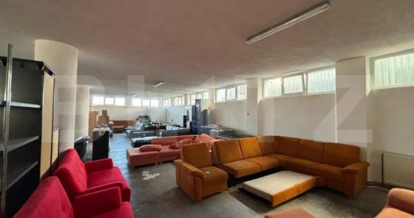 Spatiu comercial de inchiriat, 3 camere, 450 mp, zalau