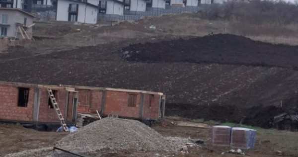 Teren intravilan 580 m2