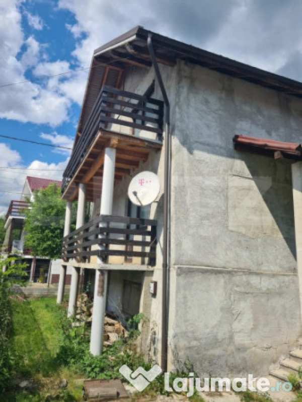 Casa individuala,zona com.maieru