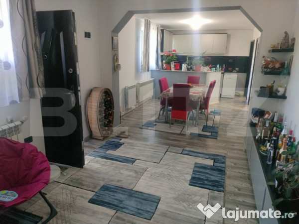 Casa cu 4 camere, 100mp, siret