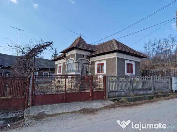 Casa branesti jud dambovita