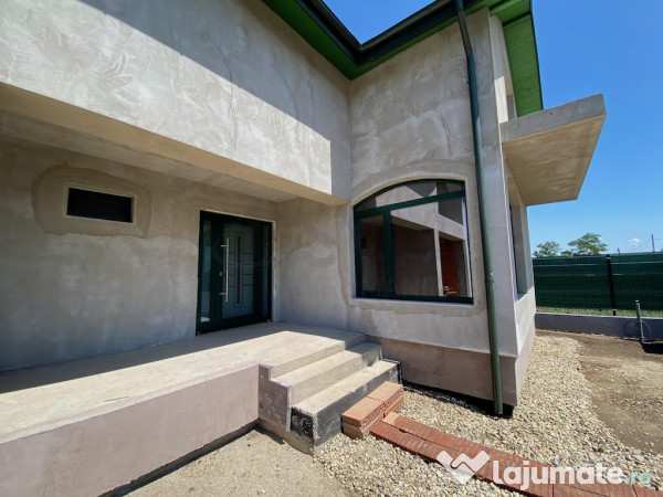 Vila spatioasa - buftea - darza
