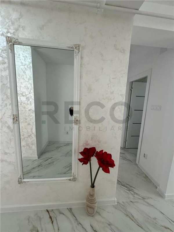 Apartament 2 camere ultracentral in stei