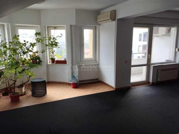3 camere-spatiu de birouri-spatios, luminos