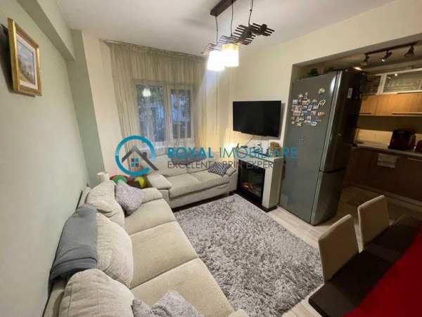 Royal imobiliare - inchiriere apartament 4 camere zona 9 mai