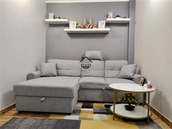 Apartament cu 3 camere, etaj 3 din 4 in zona aradului