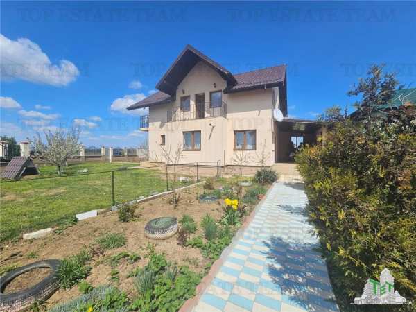 Vila 5 camere regie proprie cu gradina/garaj in bacu (joita)