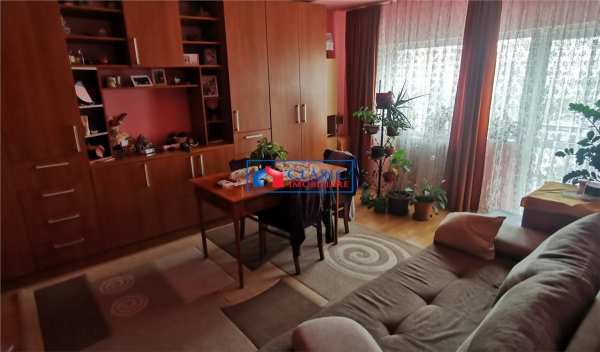 Vanzare apartament 4 camere confort sporit manastur zona arinilor, cluj-napoca