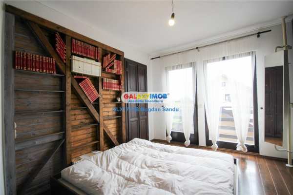 Casa de vanzare compartimentata in 3 apartamente in dragomiresti -deal