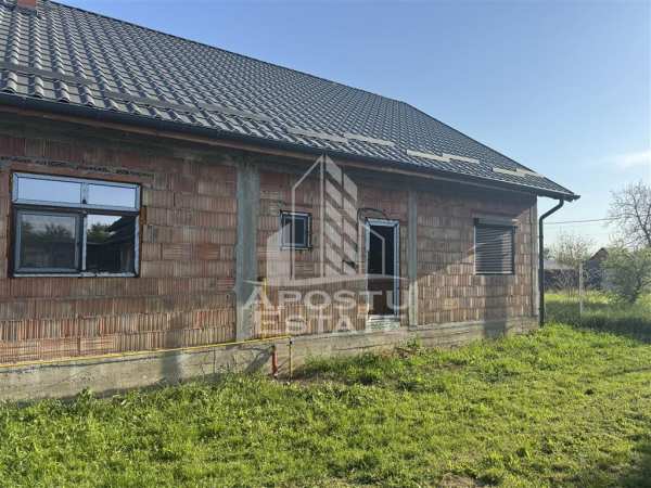 Casa individuala noua  in exclusivitate in ianova