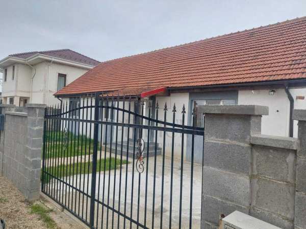 Casa individuala - zona foarte buna - toate utilitatile