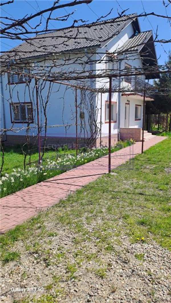 Vila p+1 calea campulung pitesti