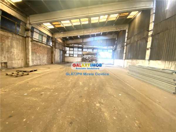 Vanzare spatiu industrial pleasa