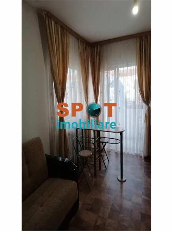 Apartament cu 2 camere, 45 mp, zona florilor